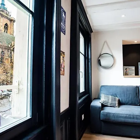 - Bm Hans - Modern And Cosy Apt With Cathedral View Apartment